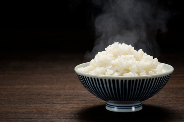炊いたお米の正しい保管方法はすぐ冷凍！